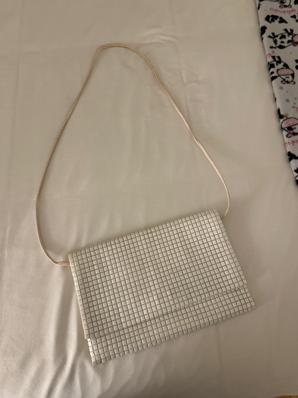 White vintage purse